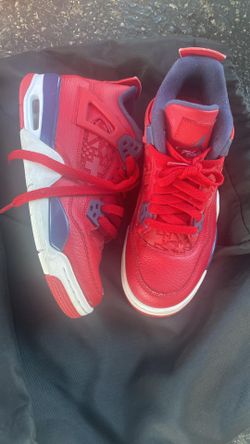 Size 5y  - Jordan 4 Retro Low FIBA