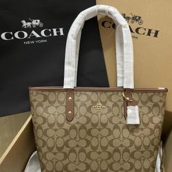 Coach city zip tote 