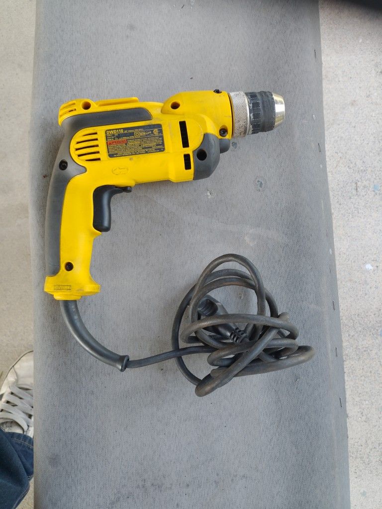 DeWalt Electric Drill 