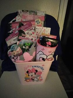 Theme Easter Baskets