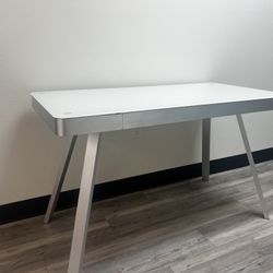 White Office Desk