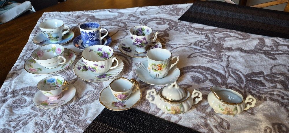 Vintage Teacup & Saucer Collection