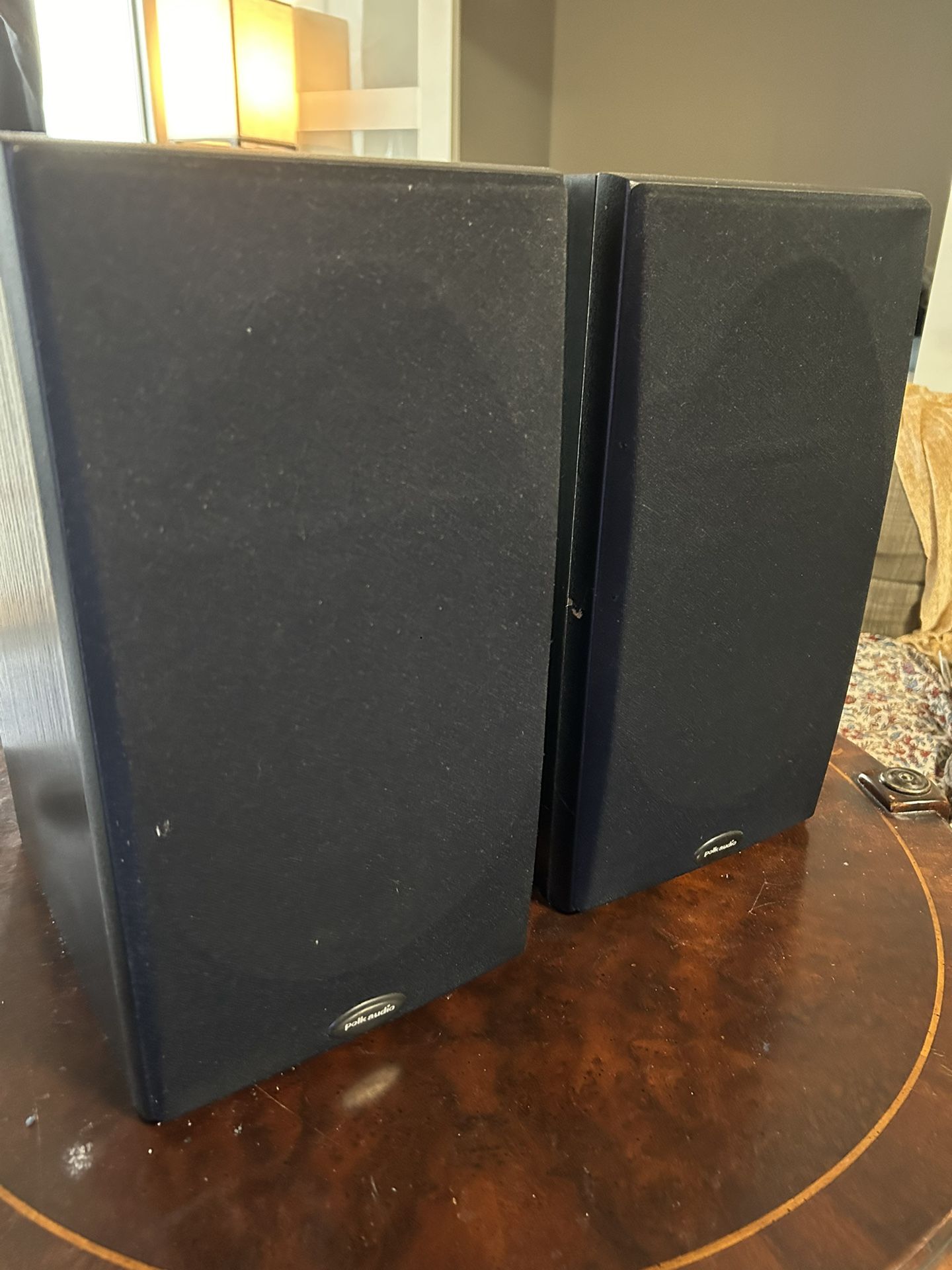 Polk Audio Home Stereo System (Shelf speakers, Center Speaker, and Subwoofer)