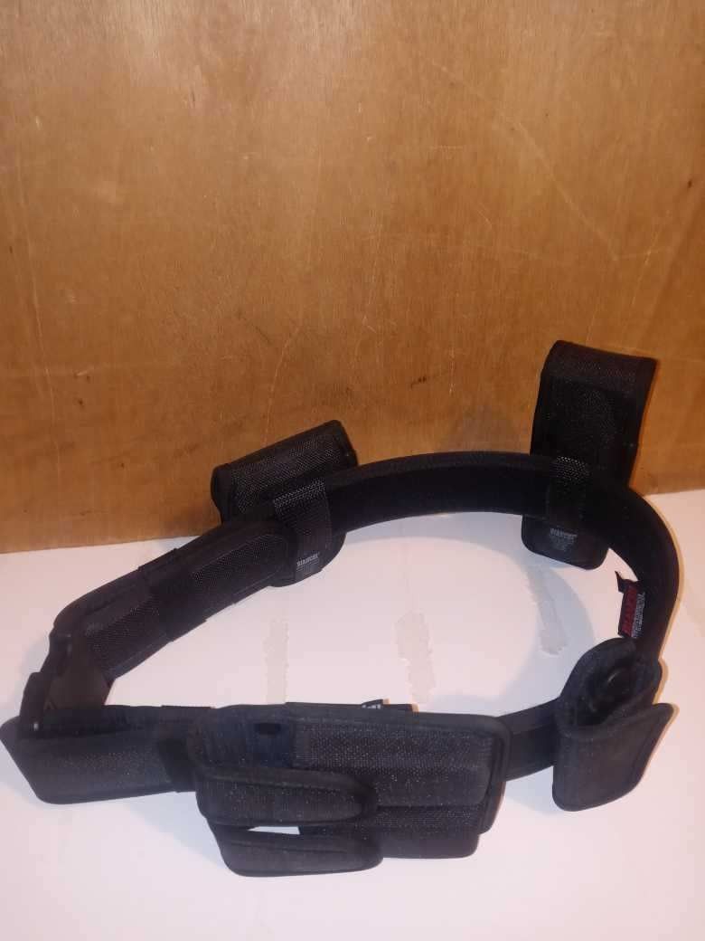 Security belt and holsters (Blanch) 

