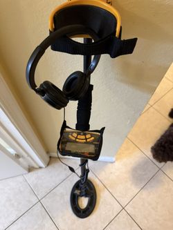 Garrett Metal Detector Ace 350   $180