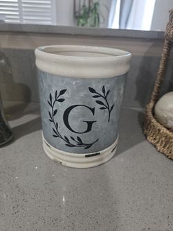 Monogrammed kitchen utensil crock
