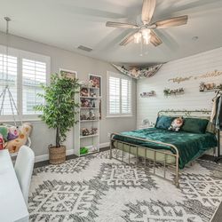 Excellent Condition Bed Frame