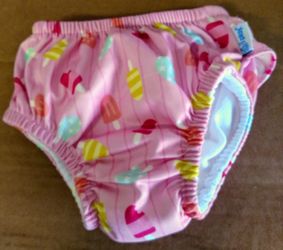 I play swim diaper