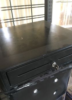Square cash drawer
