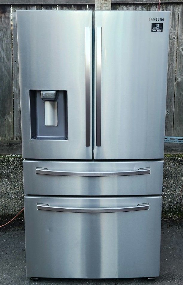 Samsung 4-door Refrigerator W36xD33xH69 Inches