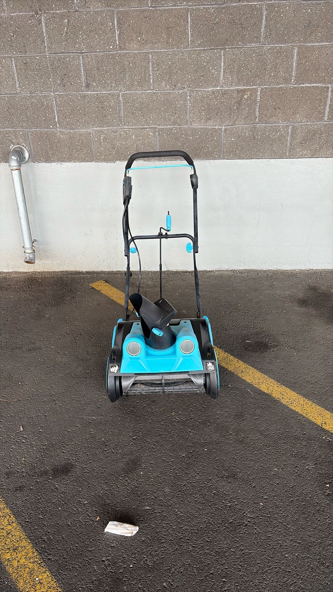 Snow remover