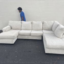 Cream U-Shape Sectional 