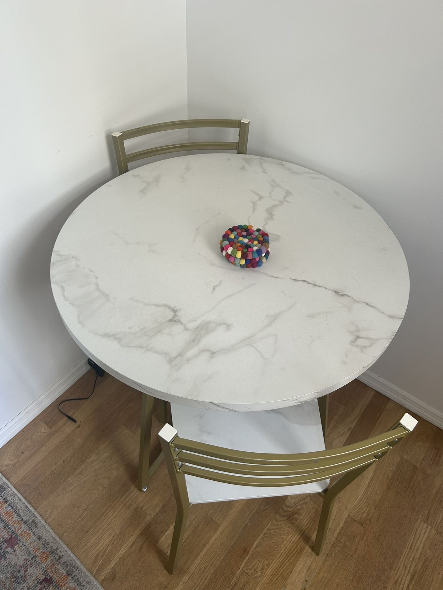 Small Dining Table With 2 Chairs