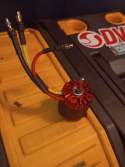 Outrunner brushless motor