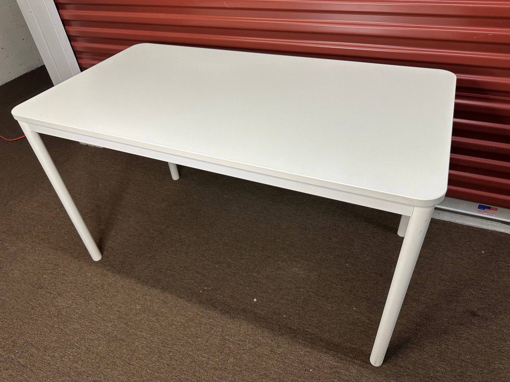 IKEA TOMMARYD WHITE METAL TABLE OFFICE HOME FURNITURE GAMING 51 1/8 x 27 1/2 A1