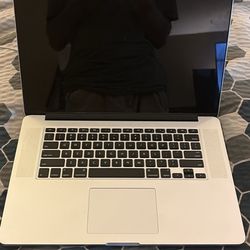 Macbook Pro 15”  2015 