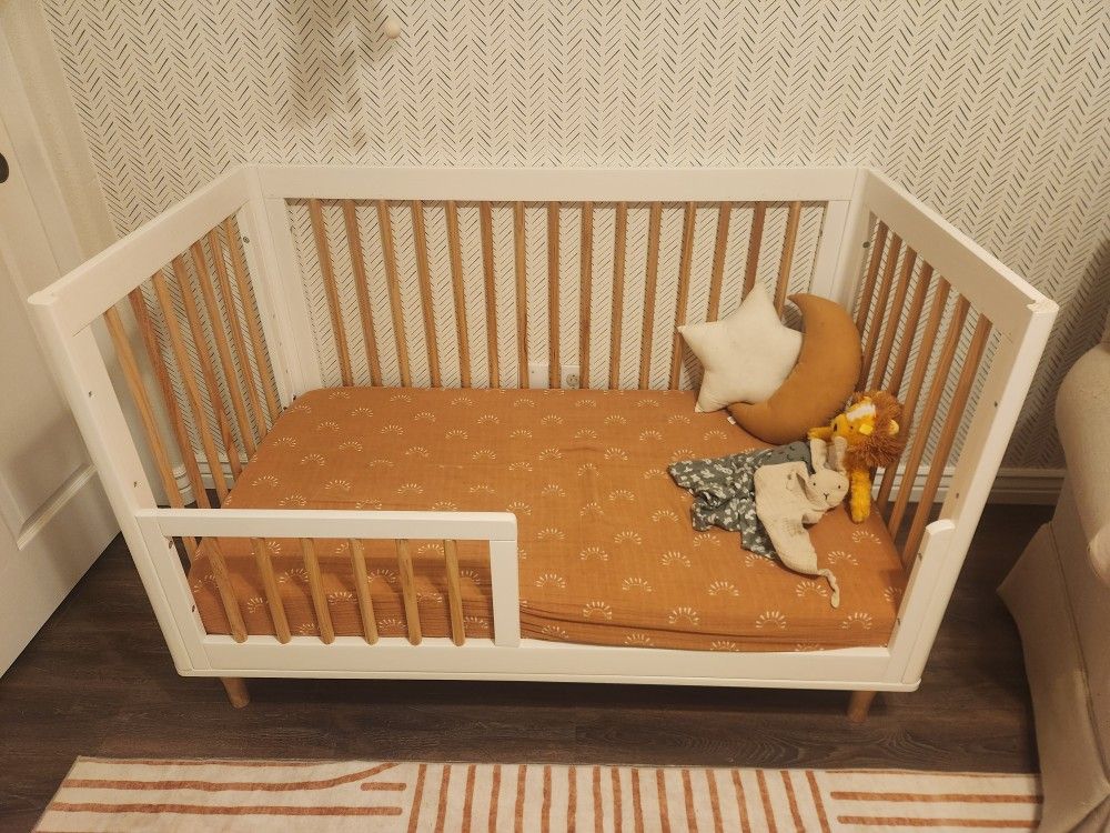 Babyletto White & Natural Wood 2 In 1 Convertible Baby Crib With Toddler Bed Conversion