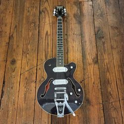 Epiphone Wildcat W/ Case