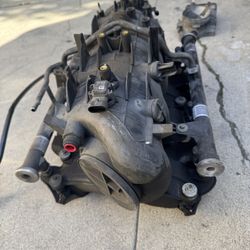 GM OEM Intake Manifold