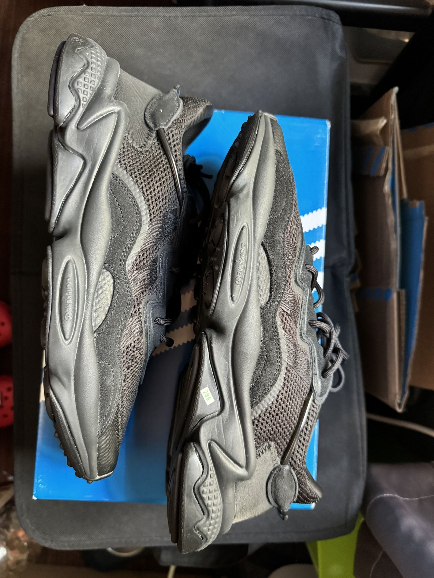 Mens Black Adidas Ozweego