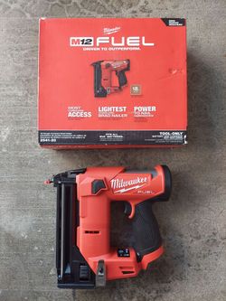 New Milwaukee FUEL 18ga Brad Nailer M12 - ToolOnly.