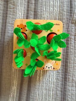 Montessori Baby Carrots Harvest Toy Wood Game Ages 12 mo Educational New in Box