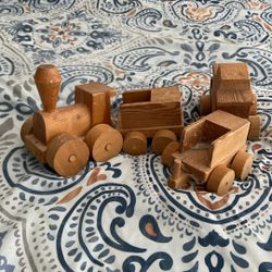 Wood Train  4 Pc
