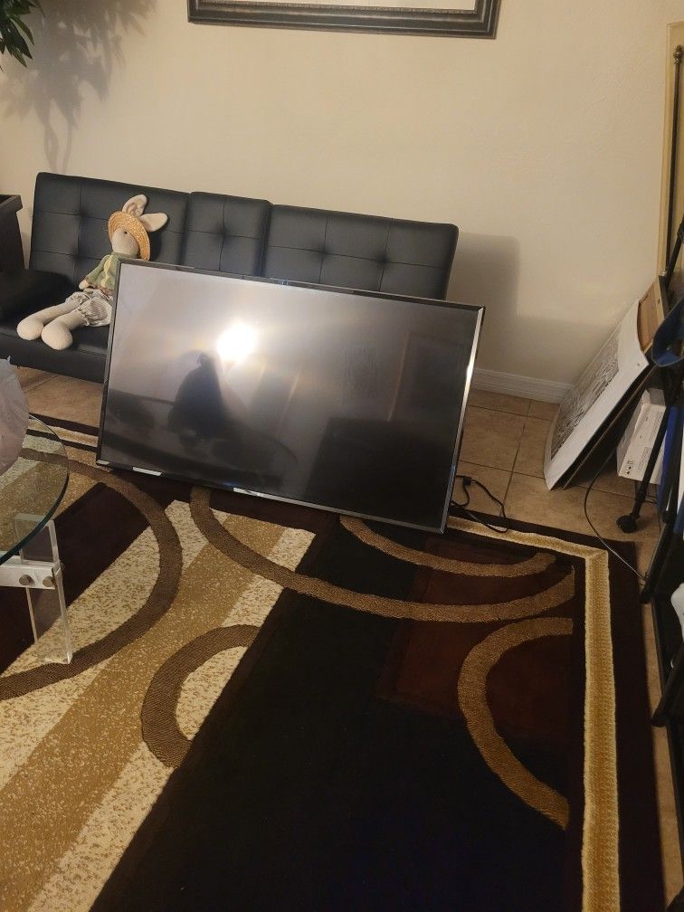 LG Smart LED TV