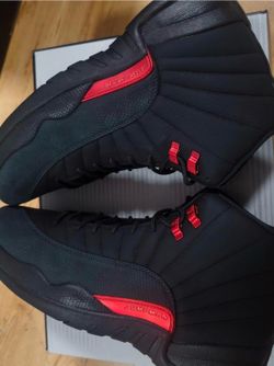 Jordan 12 bloodline