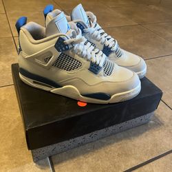 Air Jordan 4 Retro 