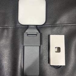 Logitech for Creators Litra Glow Premium LED Streaming Light