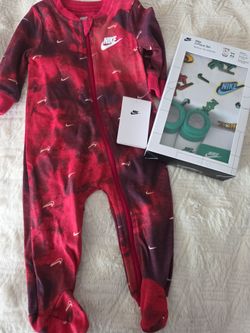 4 pc Nike set for baby boy
