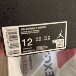 Back Cats Jordan 4 Size 12 