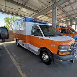 2013 Chevy Express 3500 Ambulance Diesel Duramax  DEF 