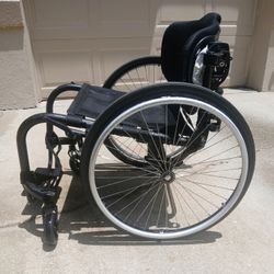 20" Manual Wheelchair 