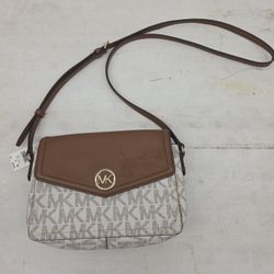 Woman's Small Crossbody Purse