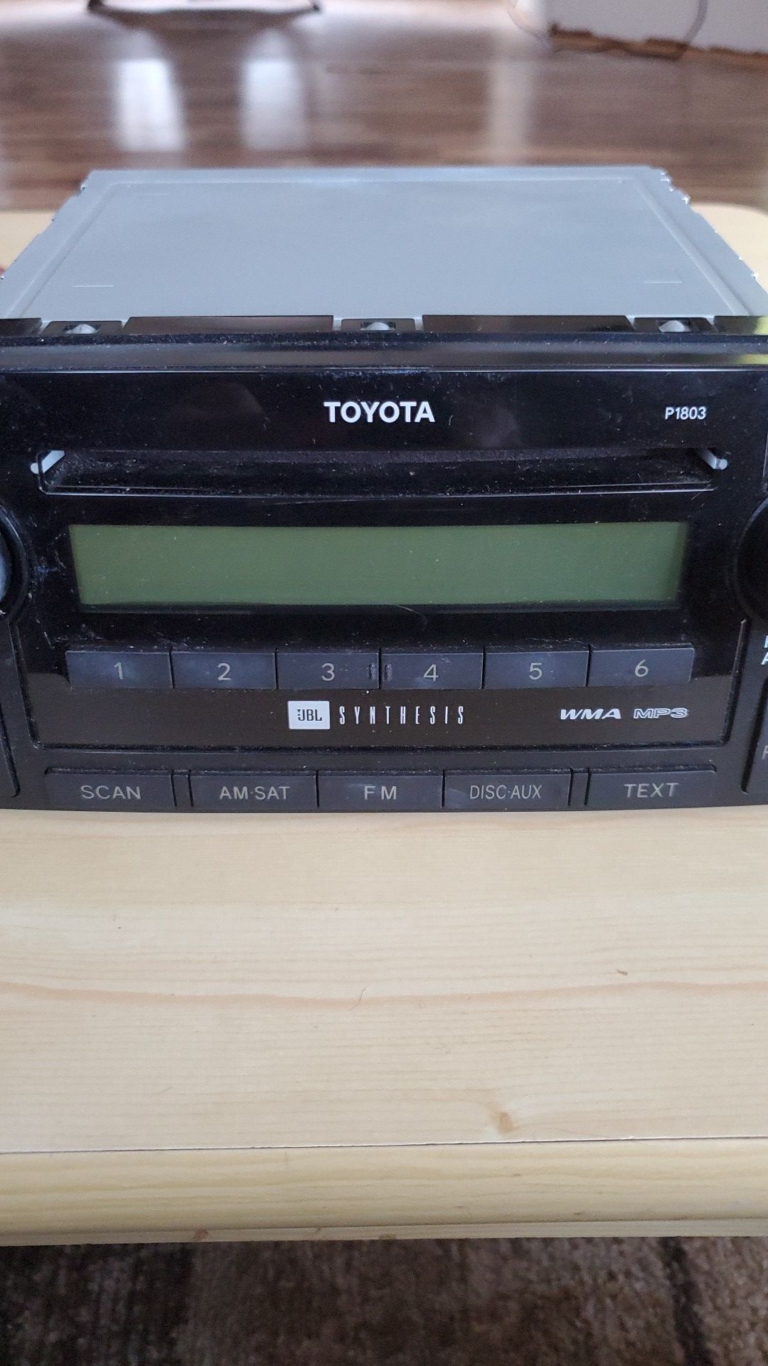 08 Toyota 4runner radio