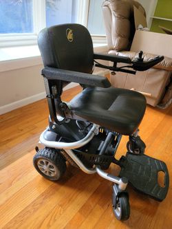 Power Chair Excellent Condition. Thumbnail