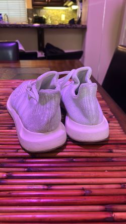 Adidas woman sneakers size 7