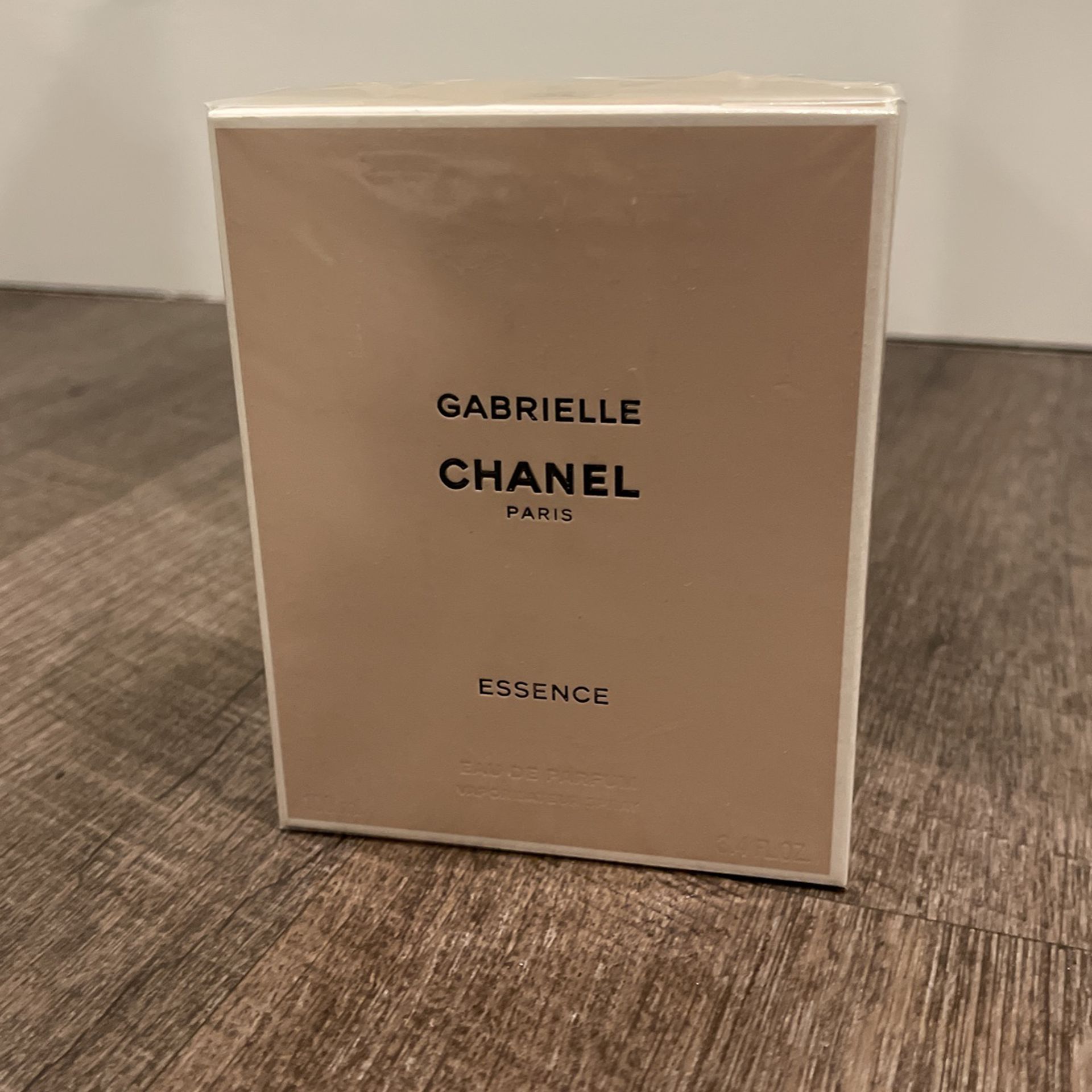 Chanel Grabriel  Essence 