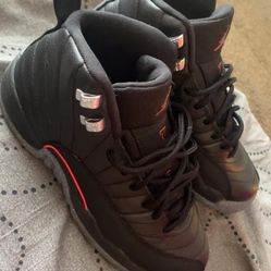 Air Jordan 12’s Retro Black/Red  / Size: 4.5Y
