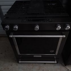 Kitchen Aid Conventional oven gas stove 