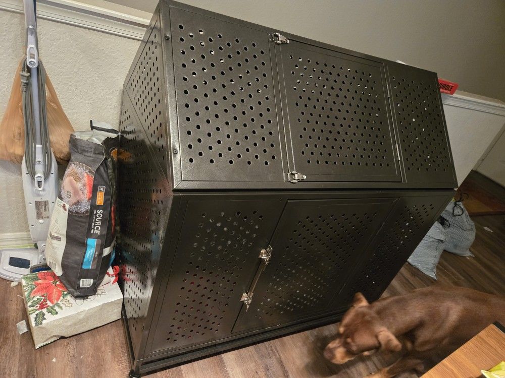Heavy Duty Dog Crate