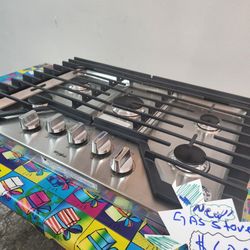 💯👌STOVE WHILPPOL BRAND NEW 👌👌