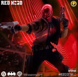 Mezco Red Hood Exclusive 1/12 Scale Collectible NYCC 2025