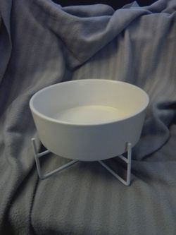 Simple Solid Bowl & Stand Large Dolphin-Matte White