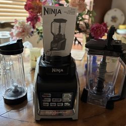 ” Springtime Deal💐 Ninjas BL642 Mixer