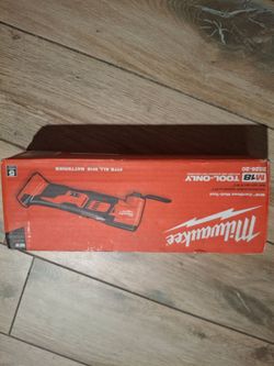 Milwaukee M18 Cordless Multi-Tool