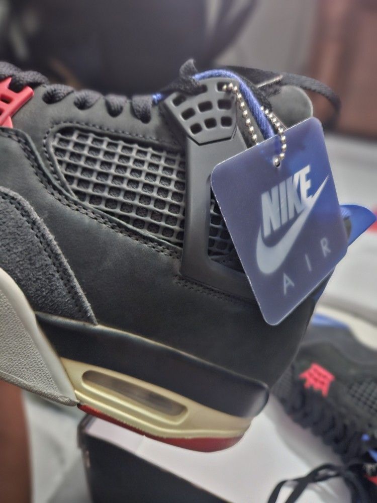 Jordan 4 Rare Airs Size 10.5