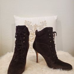 Manolo Blahnik lace up high heel brown suede Diddo Velukid size 8